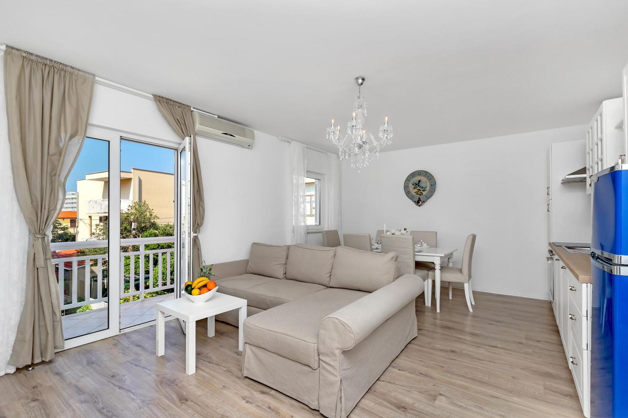 Apartments Marija Makarska Esterno foto