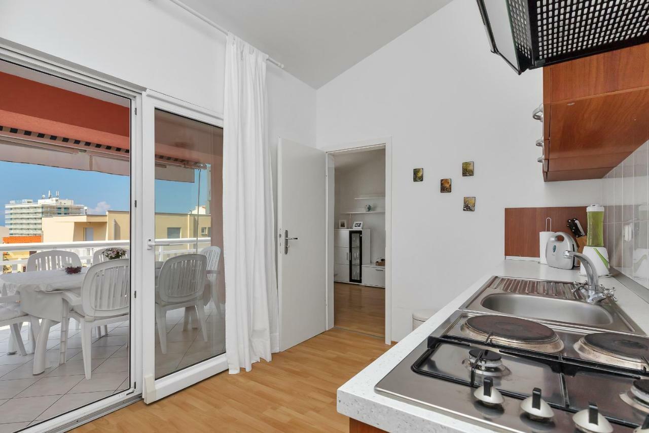 Apartments Marija Makarska Esterno foto