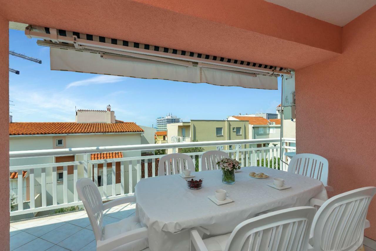 Apartments Marija Makarska Esterno foto